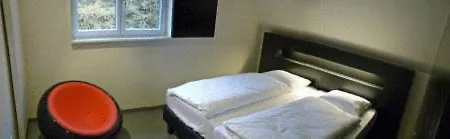 Bed and Breakfast Au P'tit Bonheur De La Cascade *